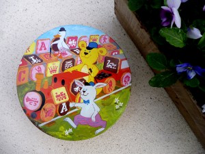 Playbox biscuit tin 2